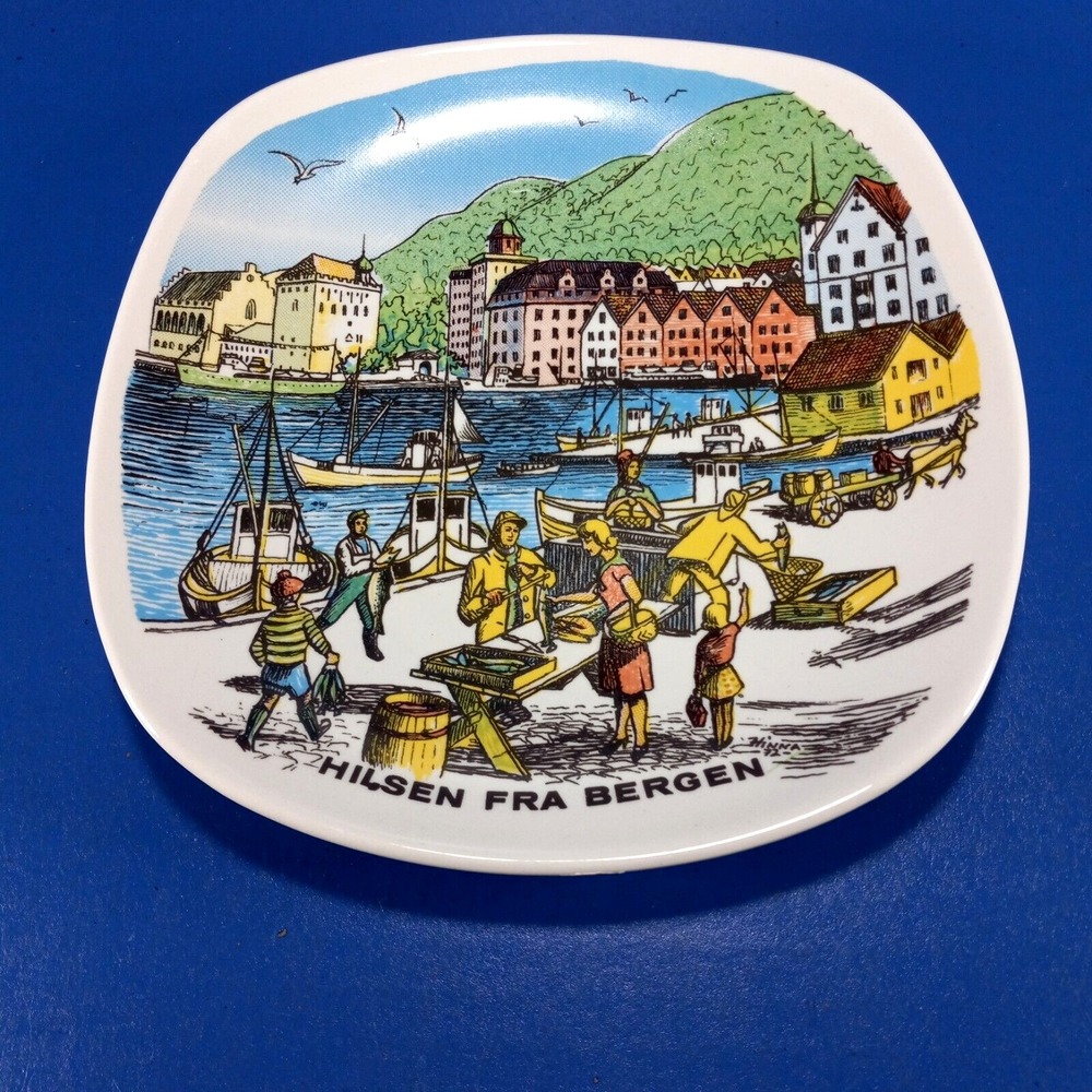 Stavangerflint Norway Signed Jonas Hinna Dec Plate 54-93 Hilsen Fra Bergen